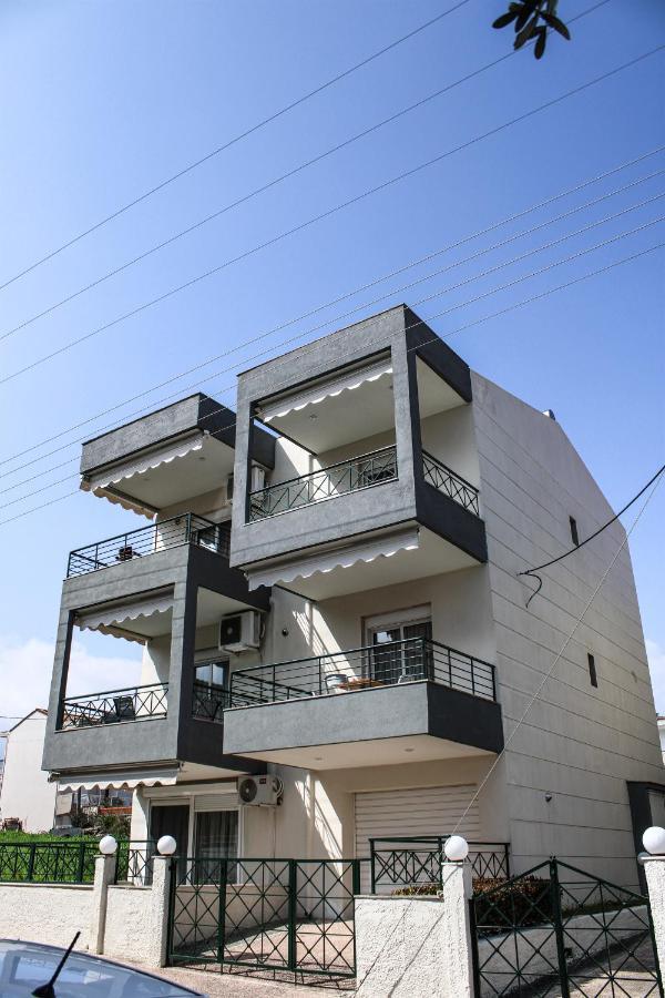 Toli Apartments Kallithea  Buitenkant foto