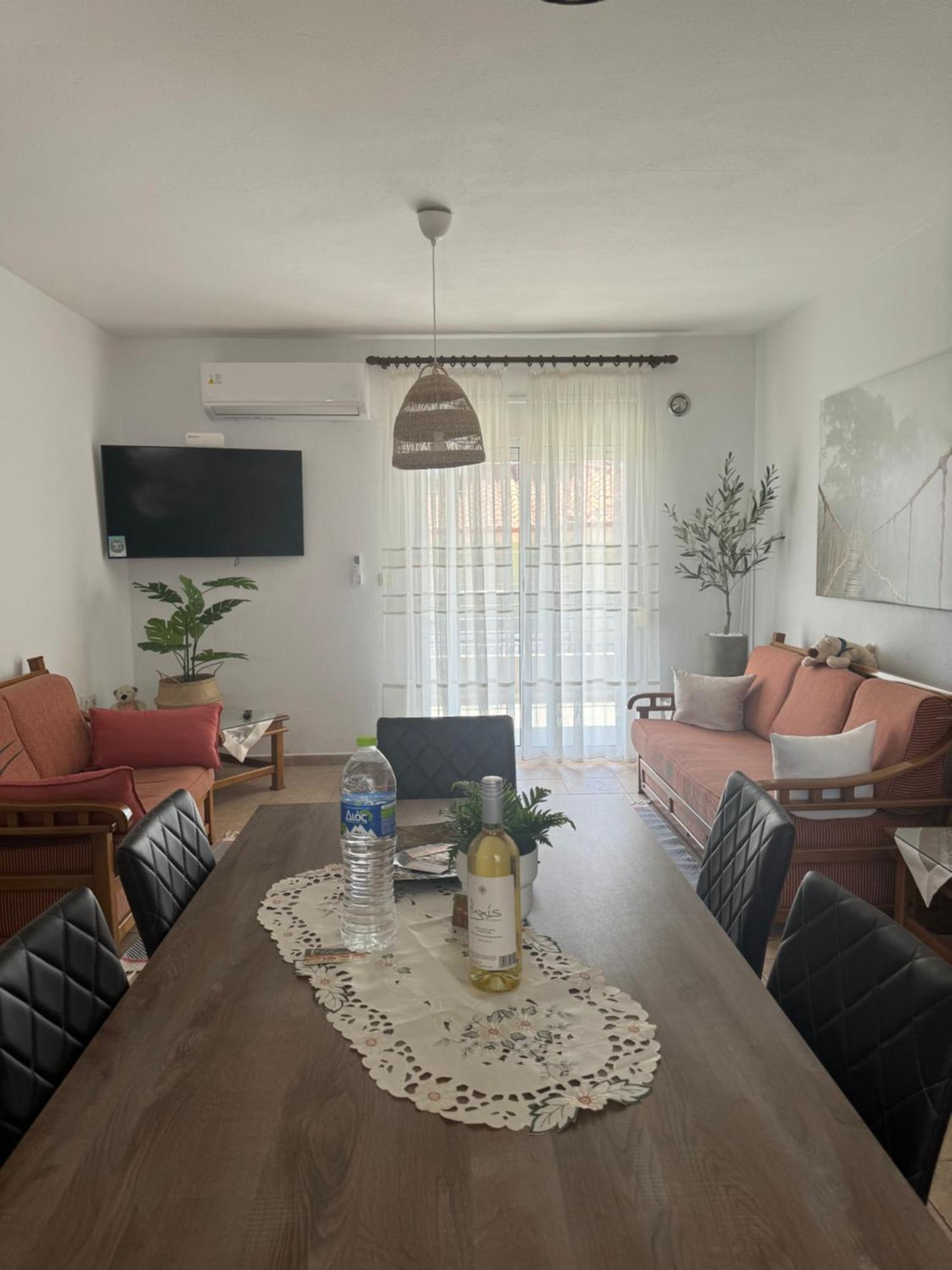 Toli Apartments Kallithea  Buitenkant foto