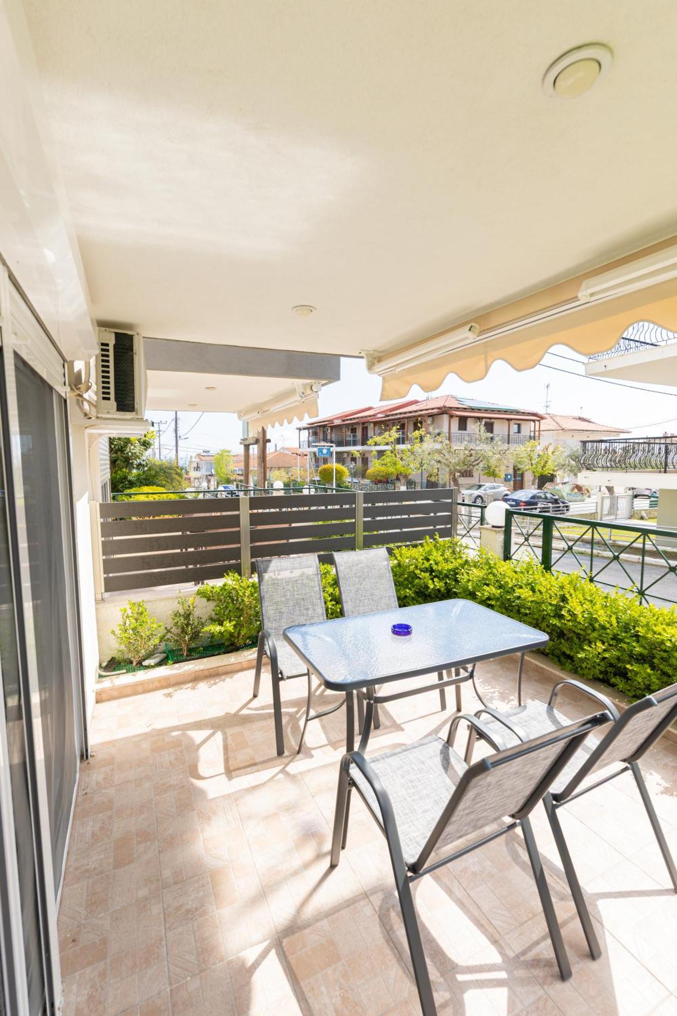 Toli Apartments Kallithea  Buitenkant foto