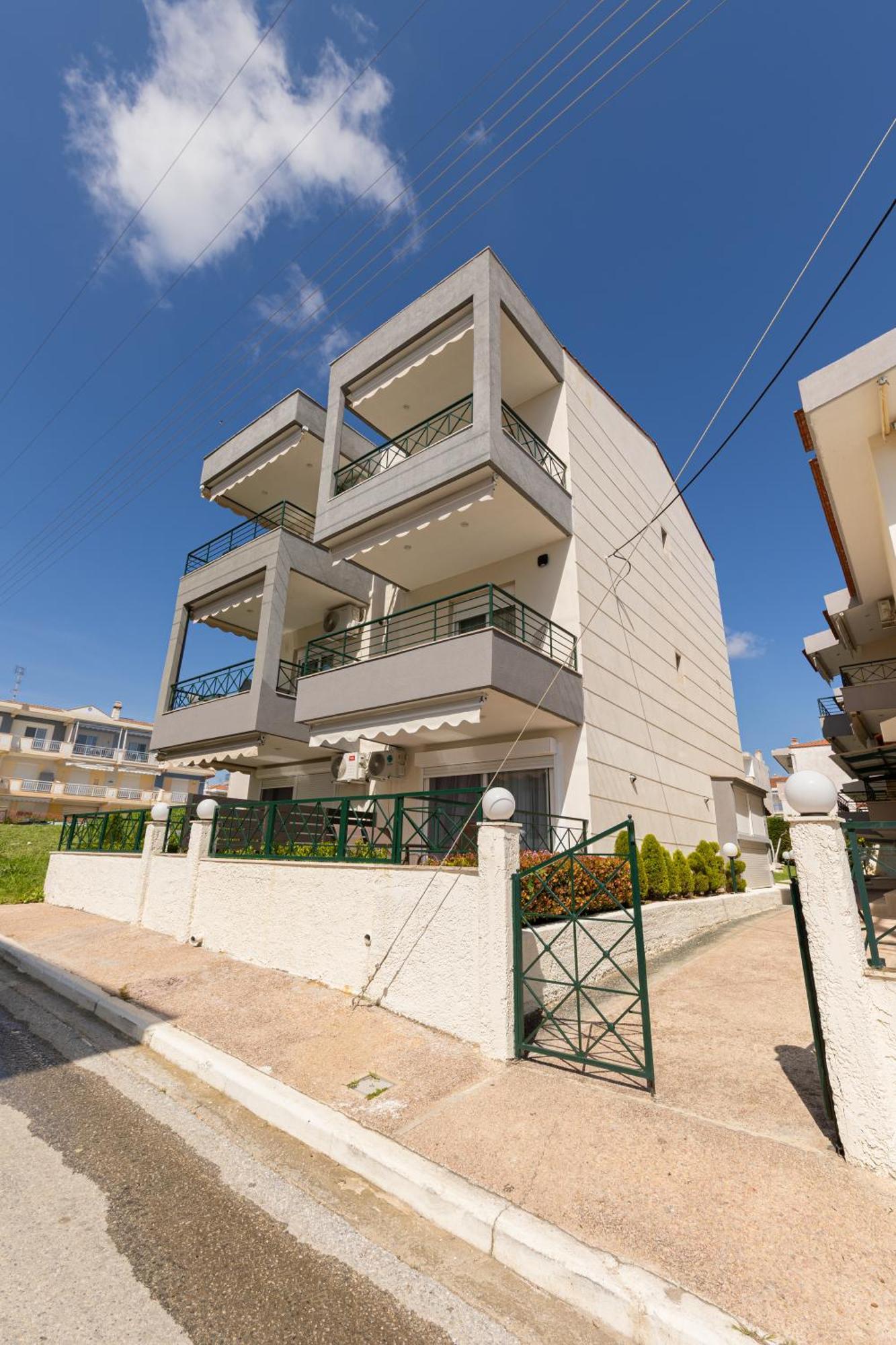 Toli Apartments Kallithea  Buitenkant foto